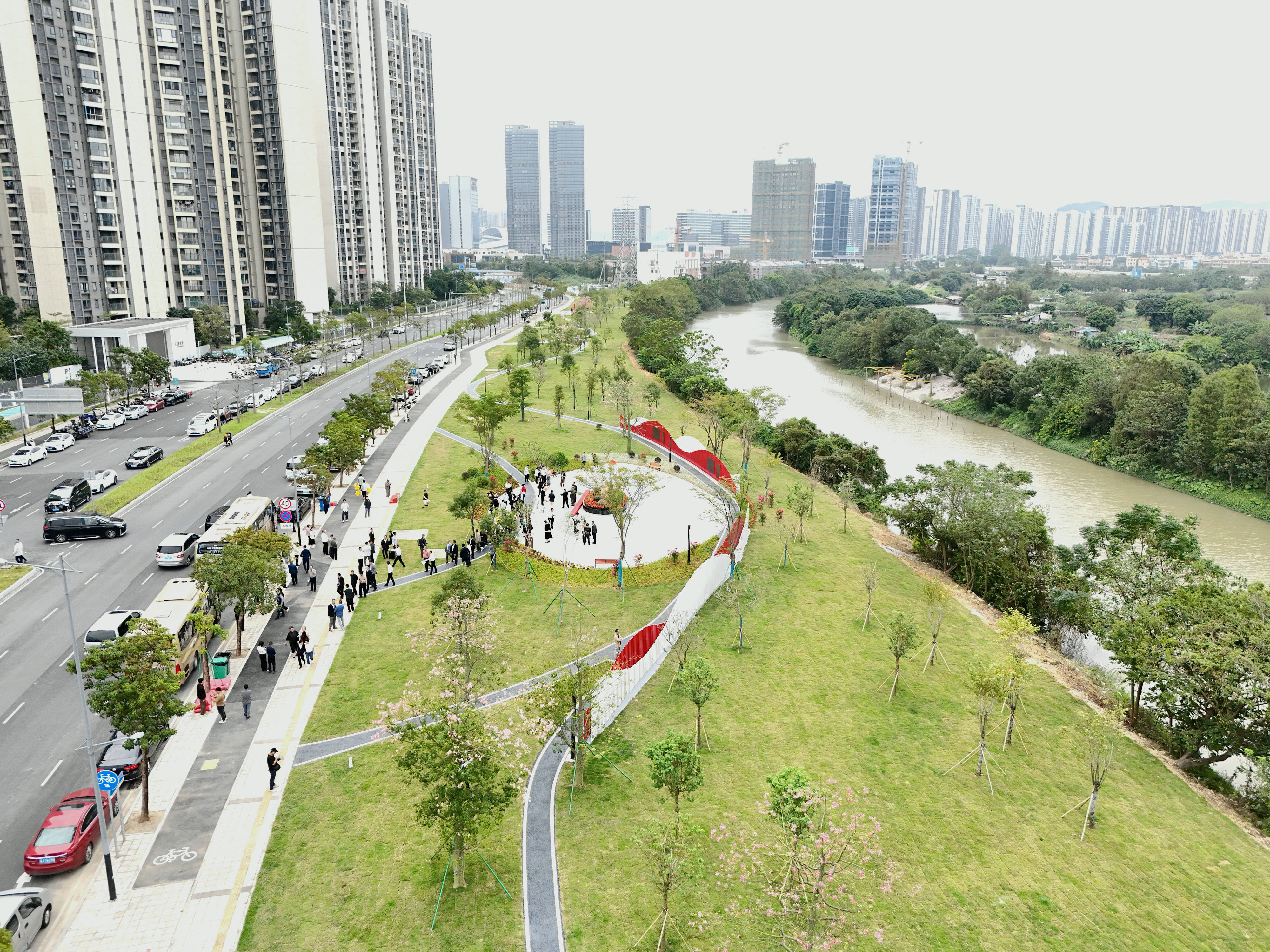 3. 11月3日,占地1.9万多平方米的同心公园在十五运会开幕前正式建成开放 .jpg